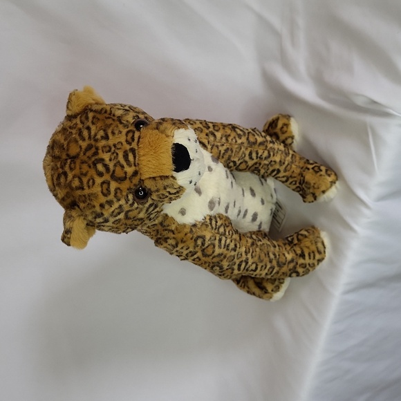 National Geographic Leopard Cheetuh Wild Cat Plush Realistic 9" Great condition - Picture 3 of 9
